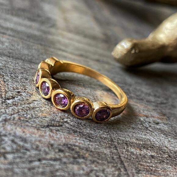 NEW Gold & Purple Zirconium Gemstone Statement Ring - Picture 9 of 16